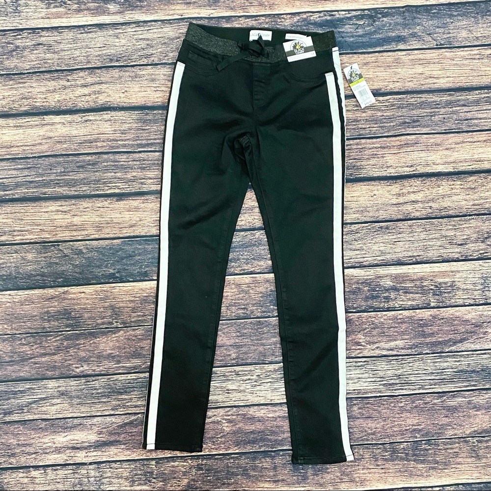 Black Daisy Fun-Day Knit Jeggings (Girls Size 14)